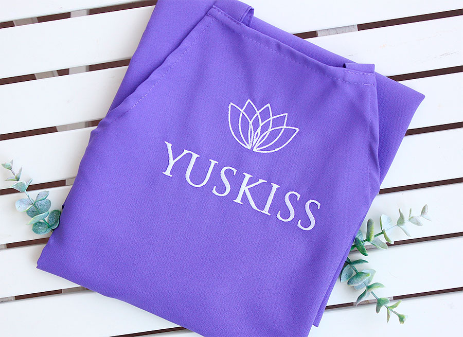 Фартук фиолетовый ТМ YUSKISS Фартук фиолетовый ТМ YUSKISS. Промо продукция YUSKISS